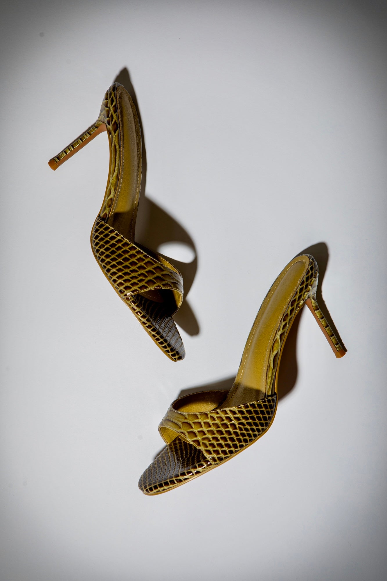 Nour Olive Snake Mules