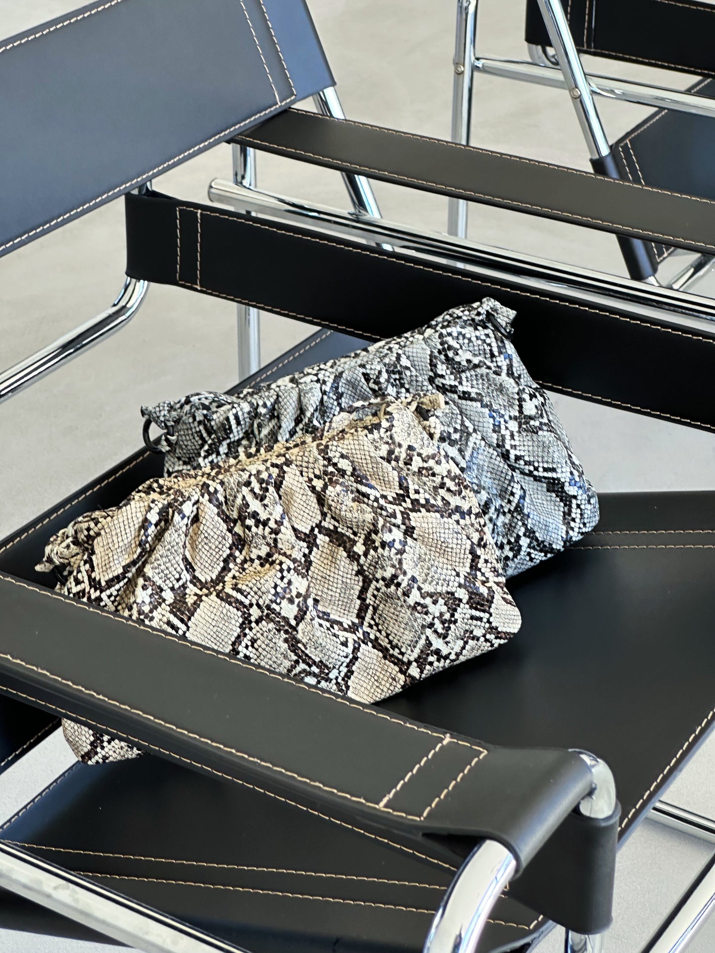 Jasmine Reptile Clutch/Shoulder Bag Black