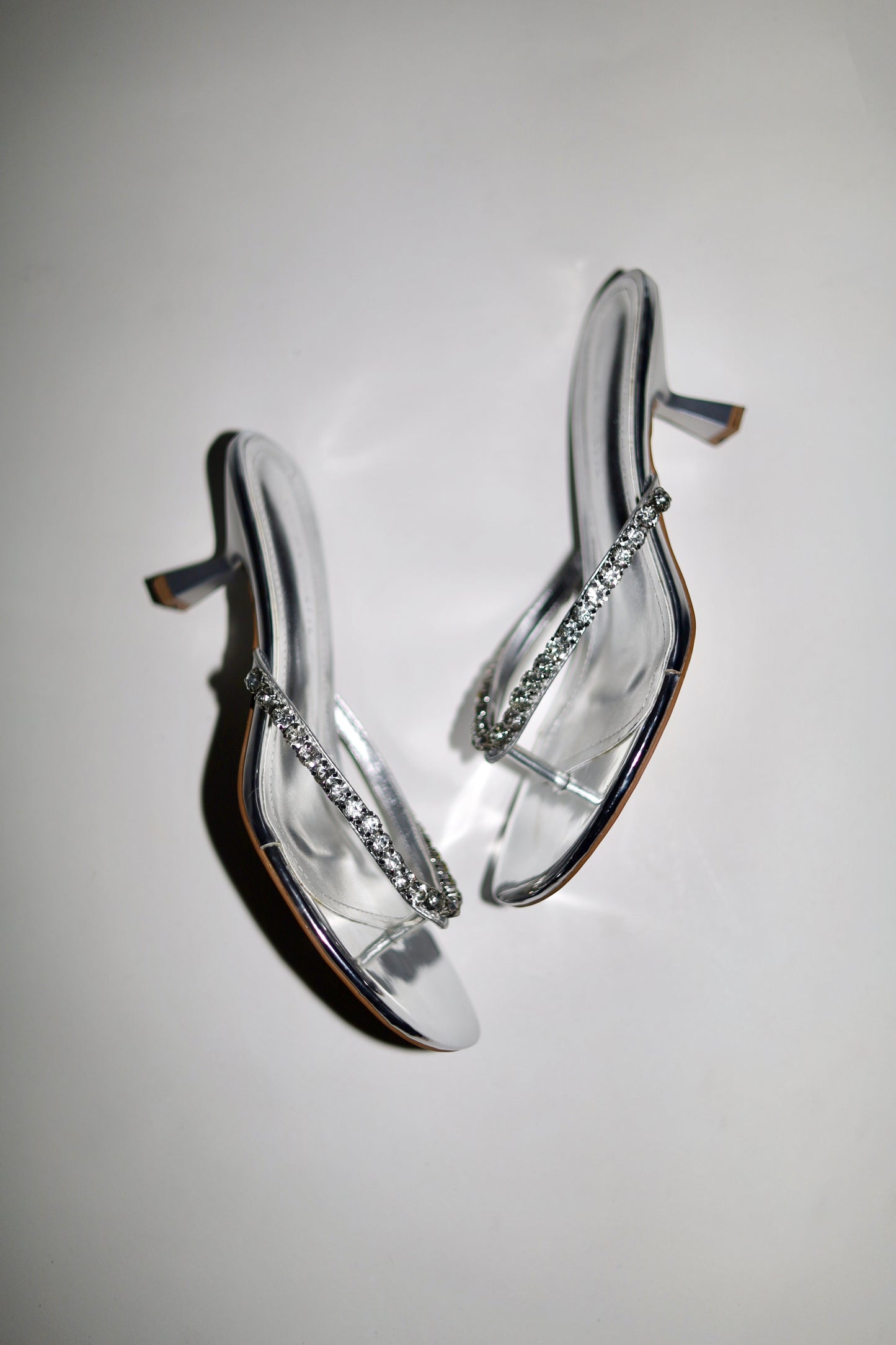 Zoe Silver Kitten Thong 55 mm