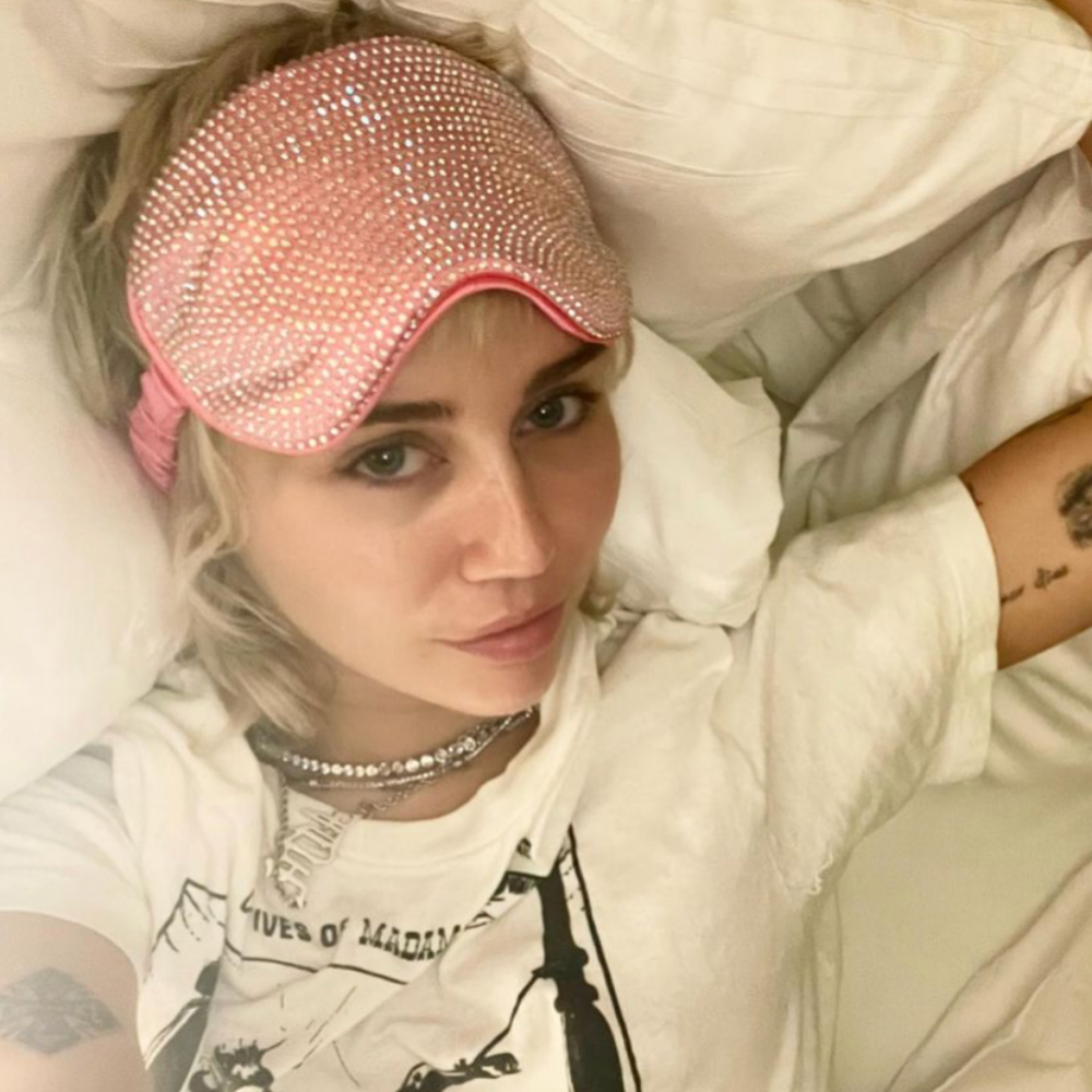 KIM Hot Pink Satin Crystal Sleep Mask