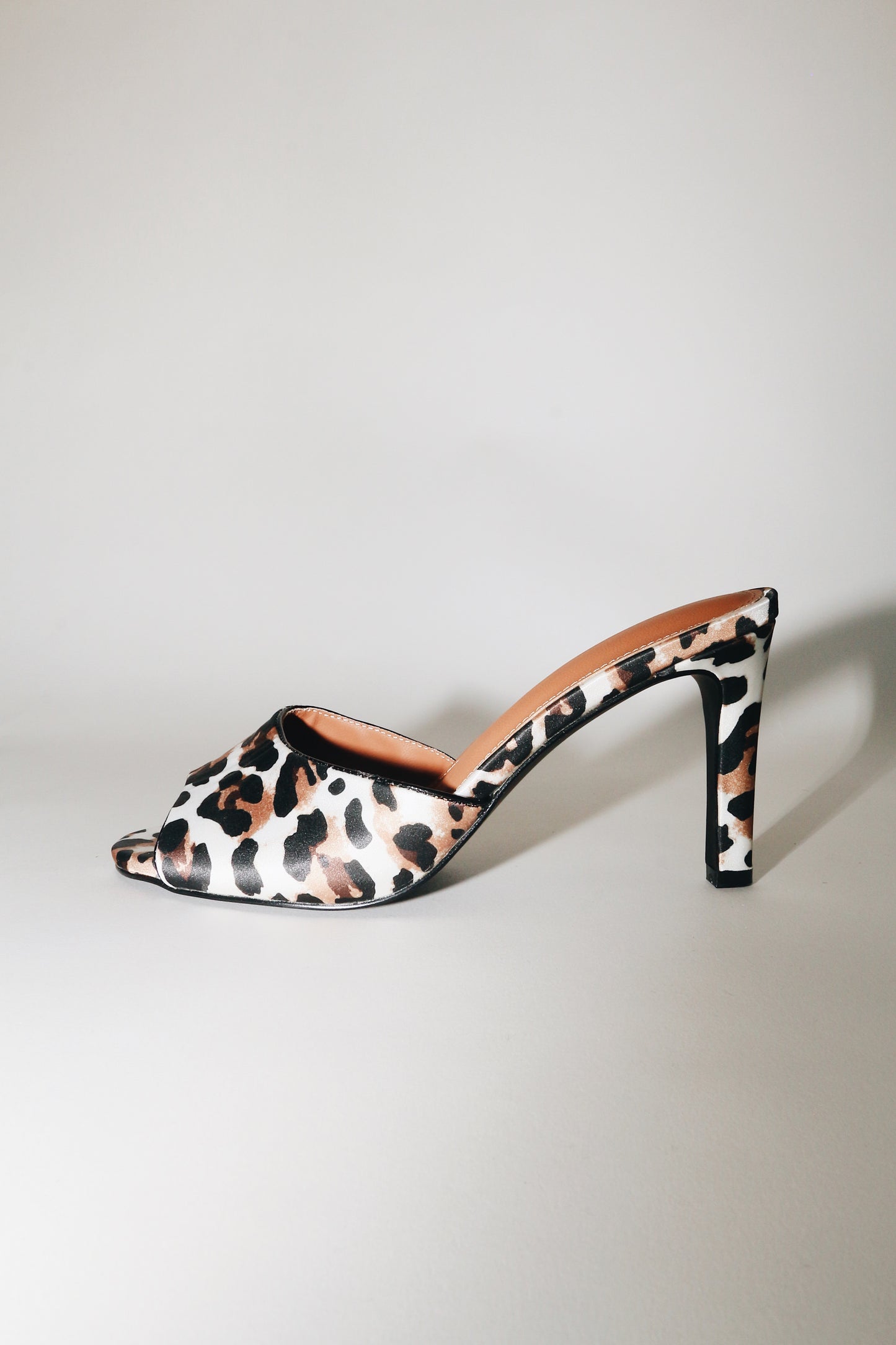 Lola White Leopard Satin Mule 85 mm