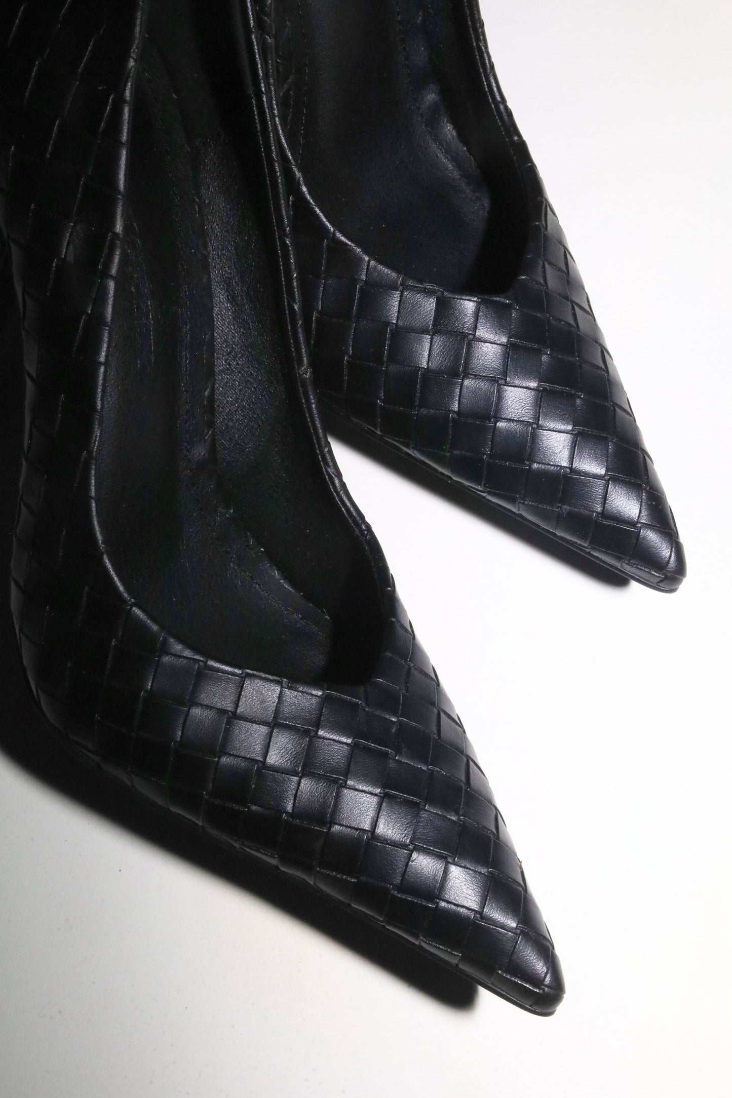 Chloe Black Woven Pumps 110 mm