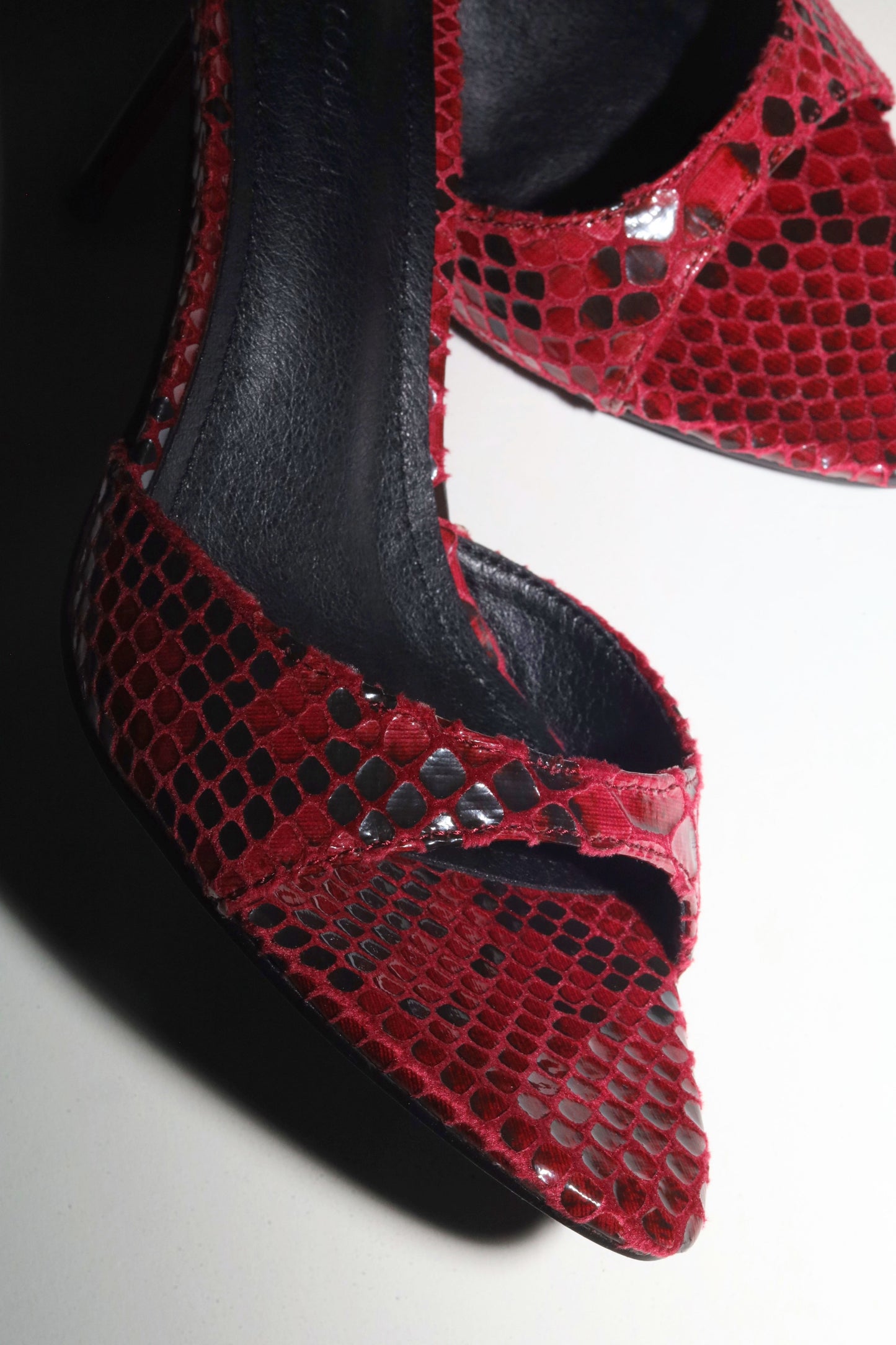 Zena Wine Snake Vegan Mules 80 mm