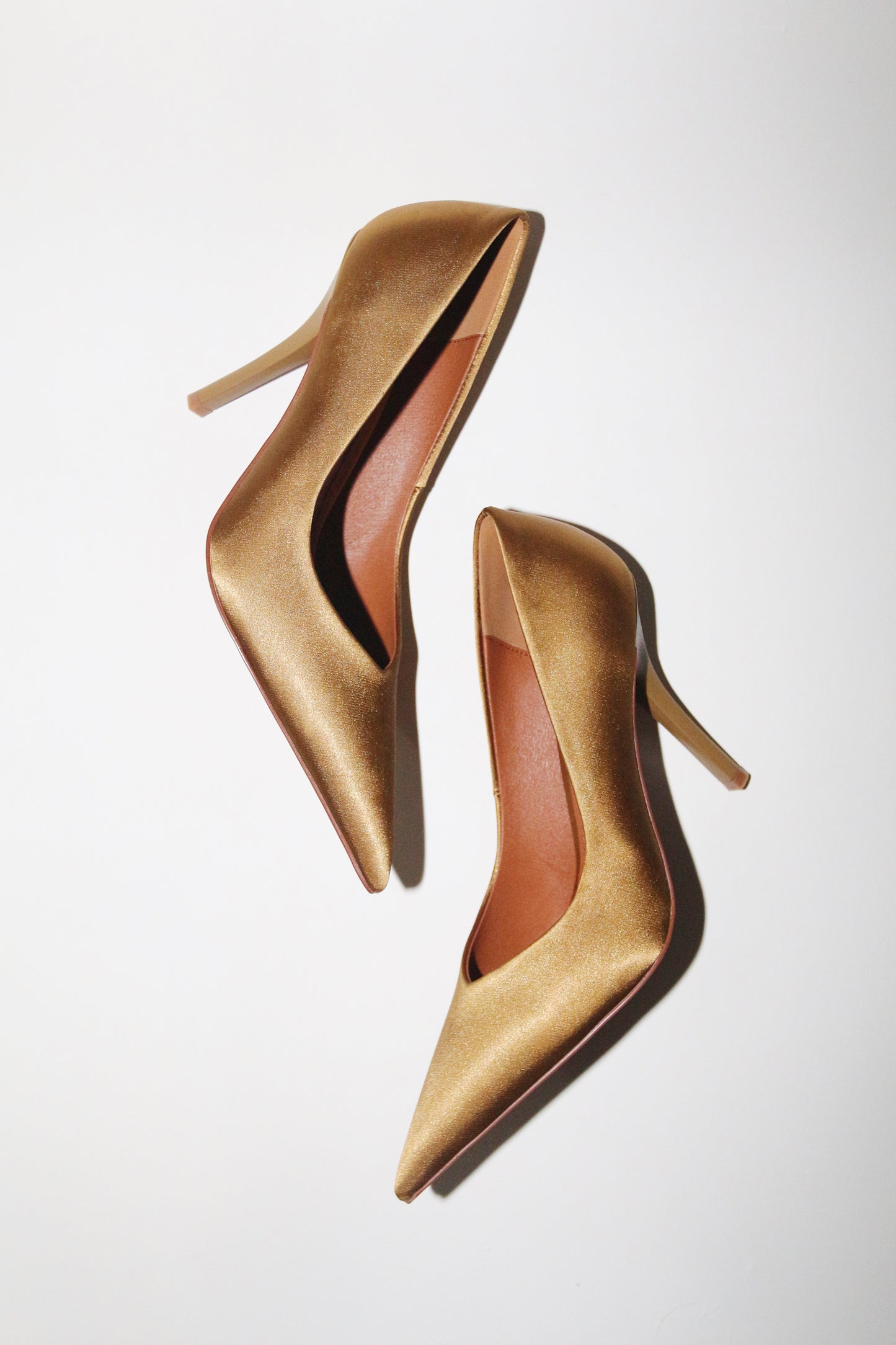 Chloe Olive Satin Pumps 105 mm