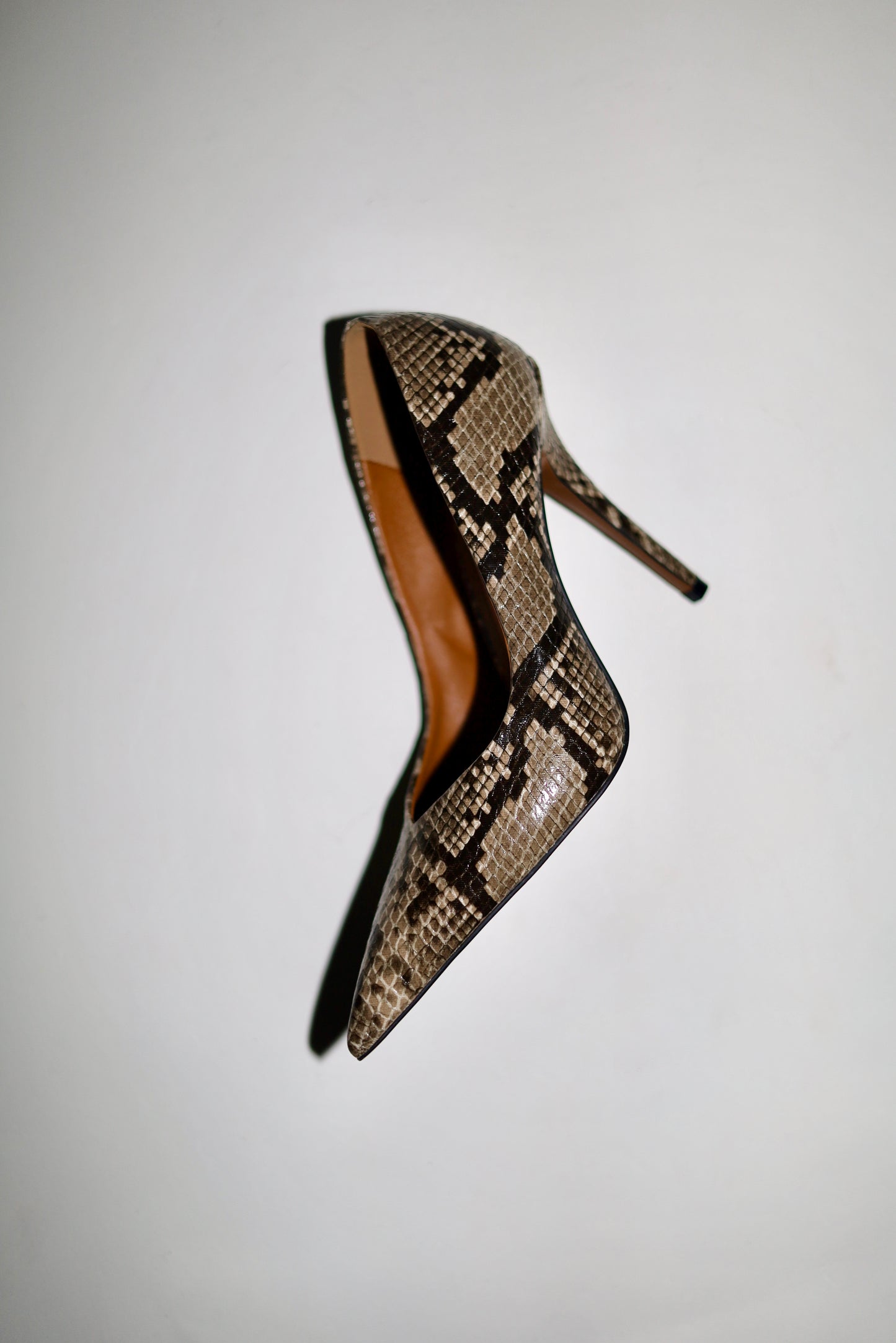Chloe Beige Snake Pumps 105 mm