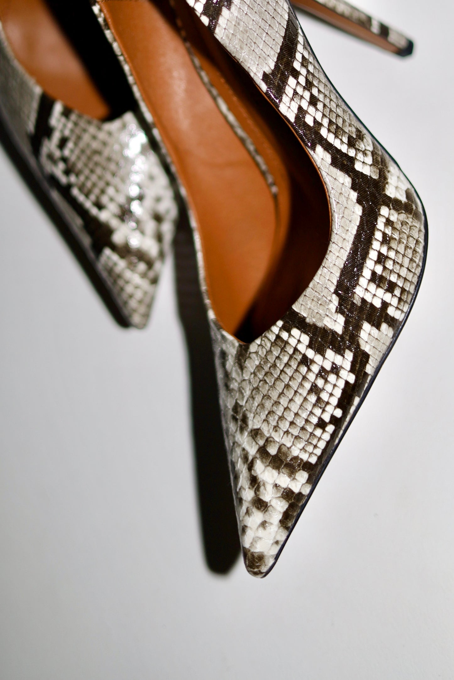 Chloe Grey Snake Pumps 105 mm